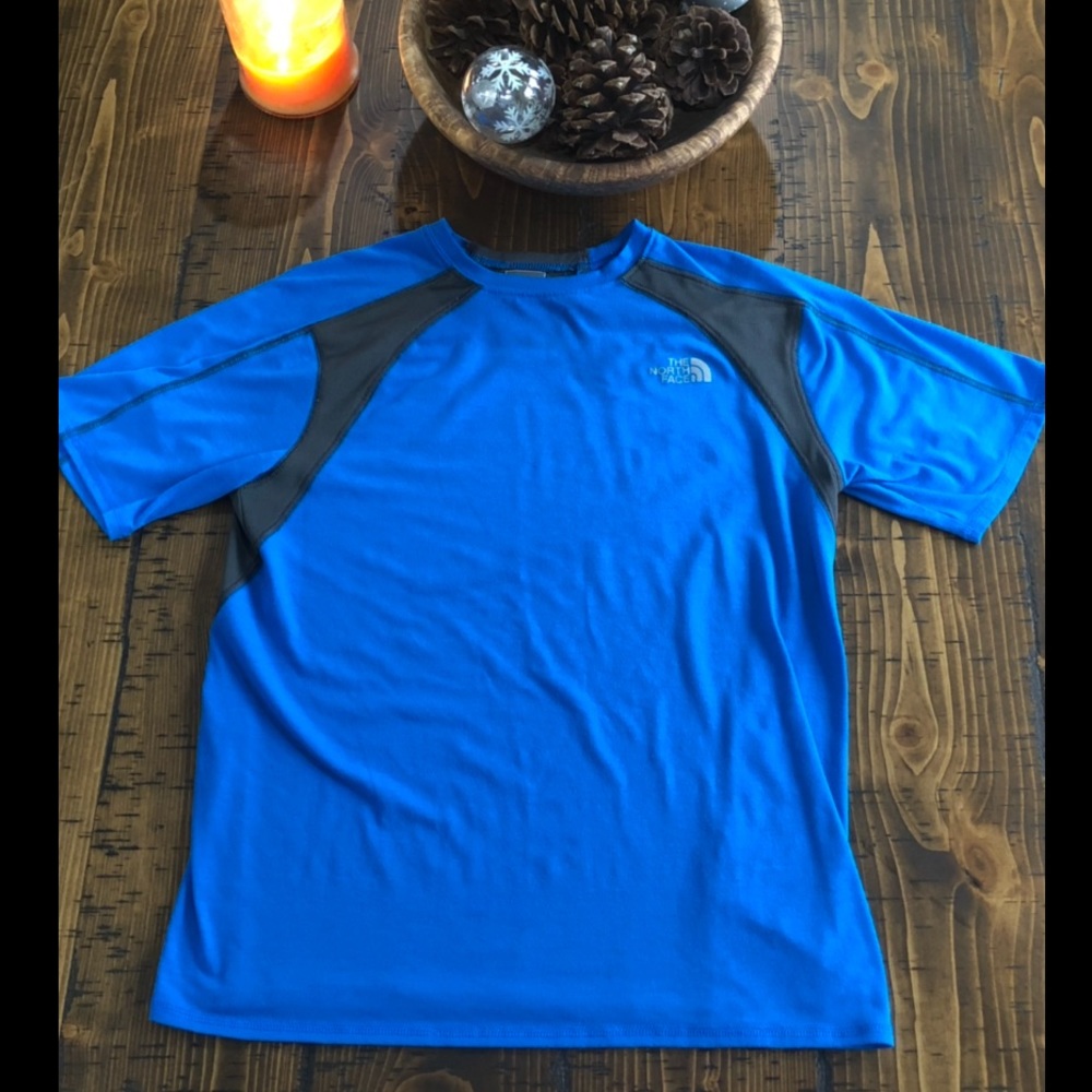 🌿GUC The North Face Boys Tshirt🌿